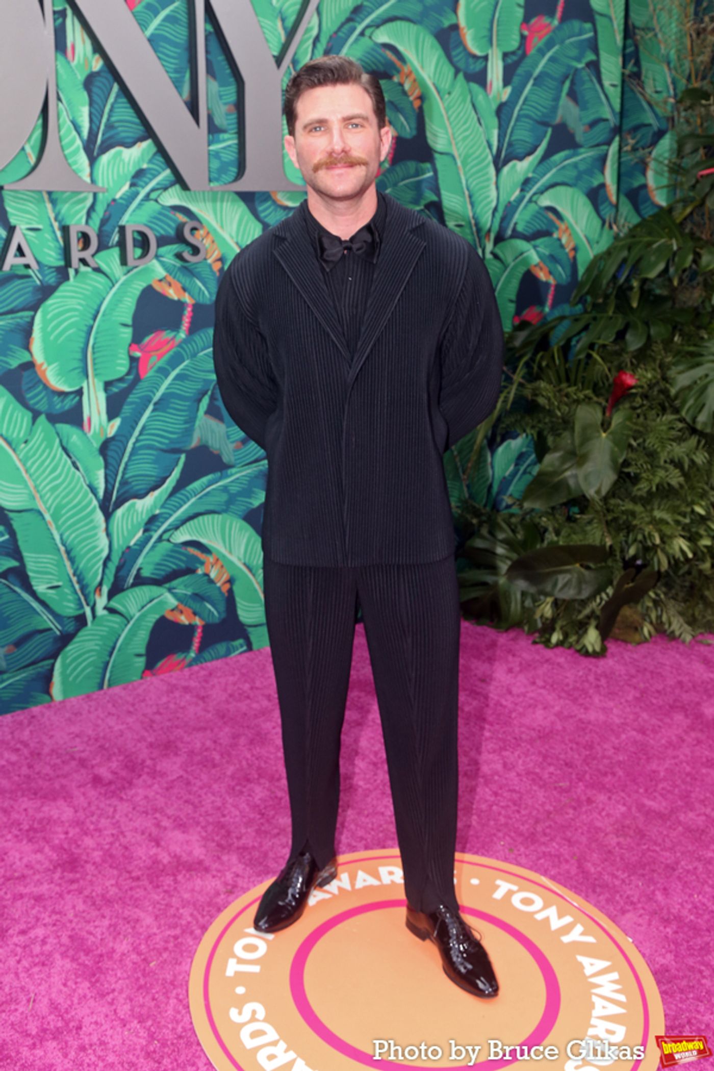 Photos: Broadway's Brightest Stars Hit the Red Carpet at the 2023 Tony Awards  Image