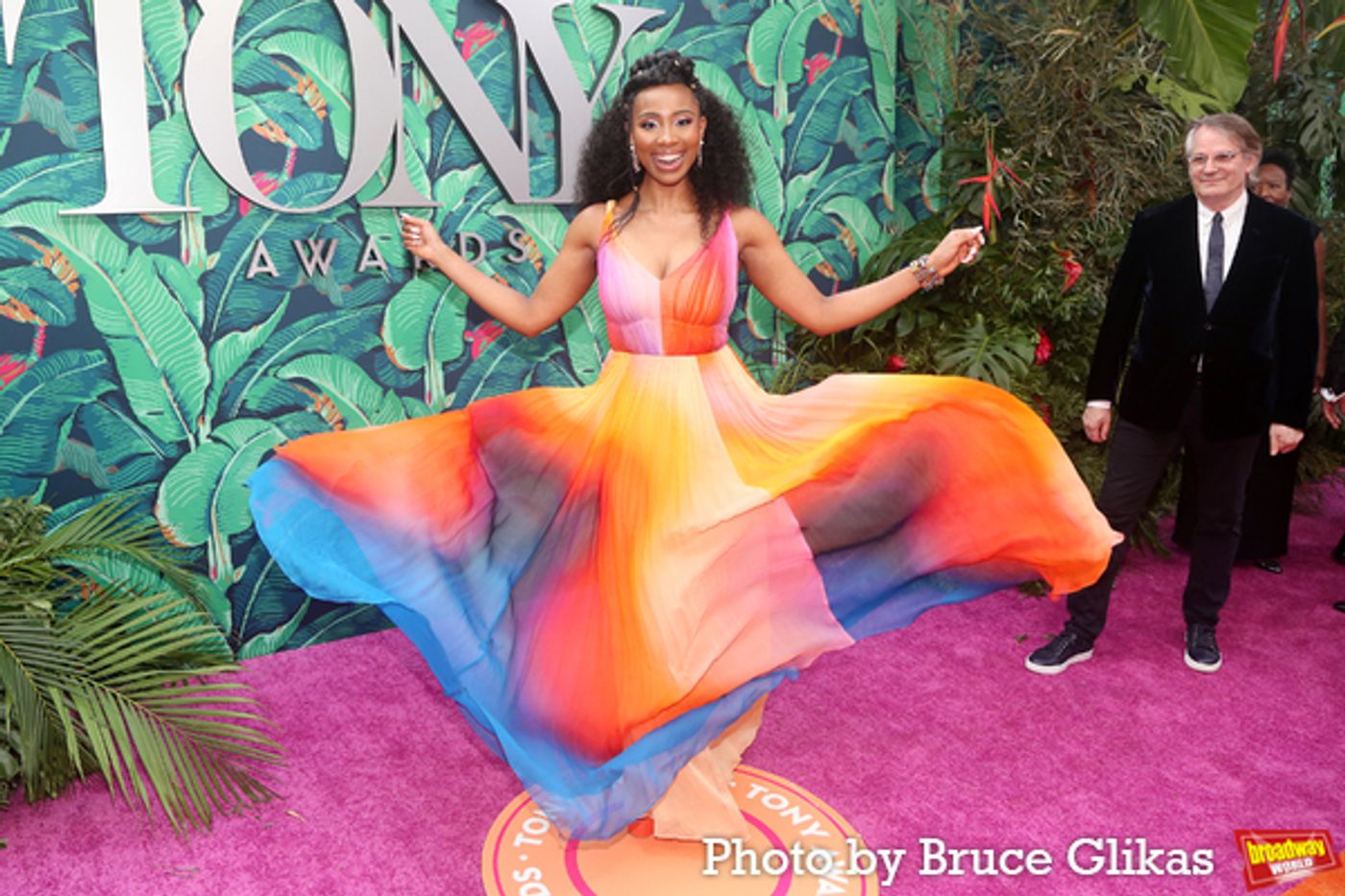 Photos: Broadway's Brightest Stars Hit the Red Carpet at the 2023 Tony Awards  Image