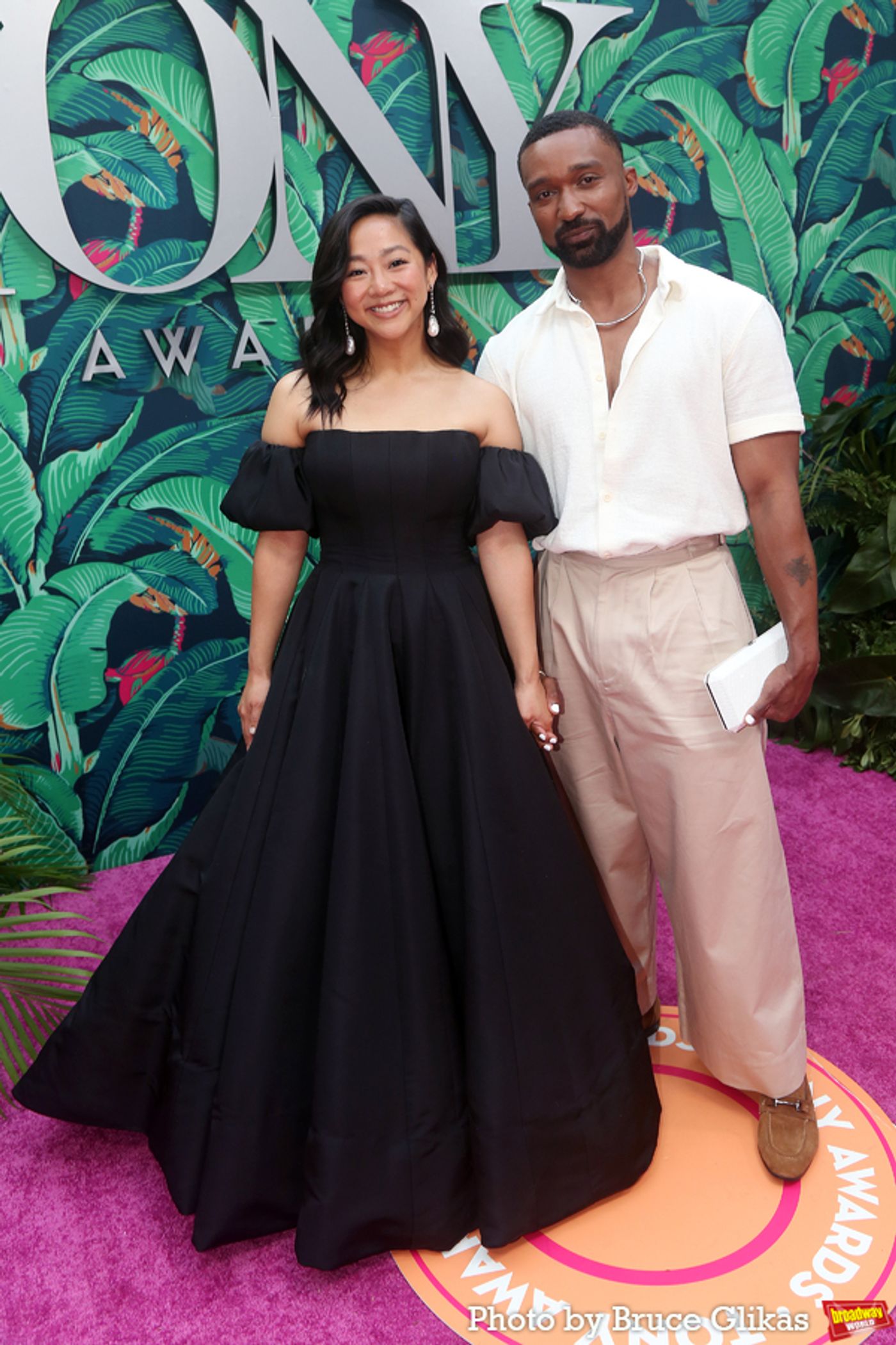 Photos: Broadway's Brightest Stars Hit the Red Carpet at the 2023 Tony Awards  Image