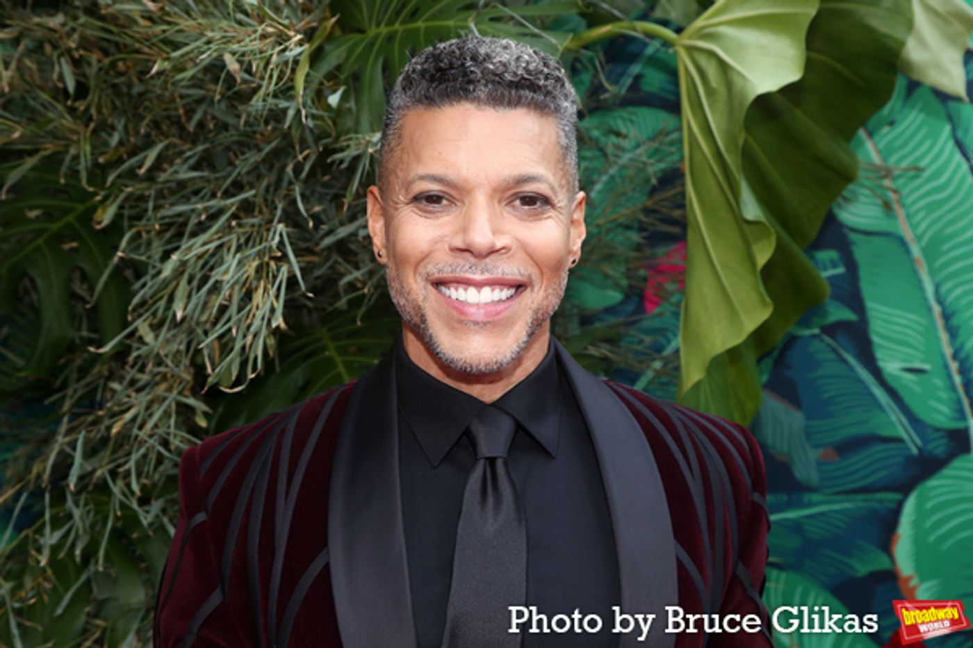 Photos: Broadway's Brightest Stars Hit the Red Carpet at the 2023 Tony Awards  Image