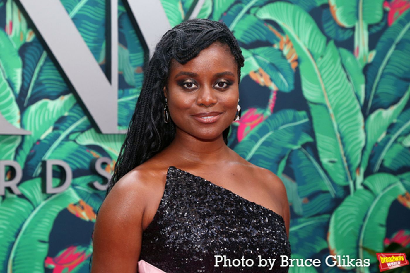 Photos: Broadway's Brightest Stars Hit the Red Carpet at the 2023 Tony Awards  Image