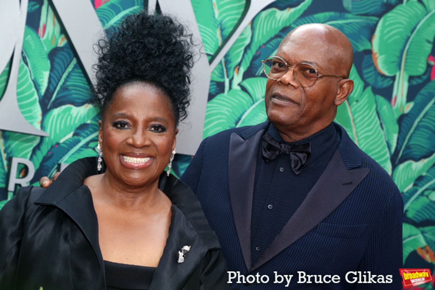 Photos: Broadway's Brightest Stars Hit the Red Carpet at the 2023 Tony Awards  Image