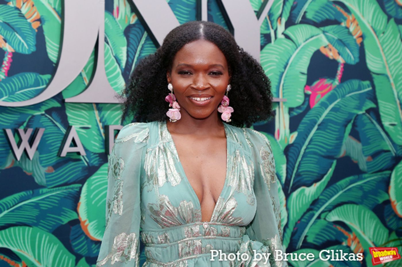 Photos: Broadway's Brightest Stars Hit the Red Carpet at the 2023 Tony Awards  Image