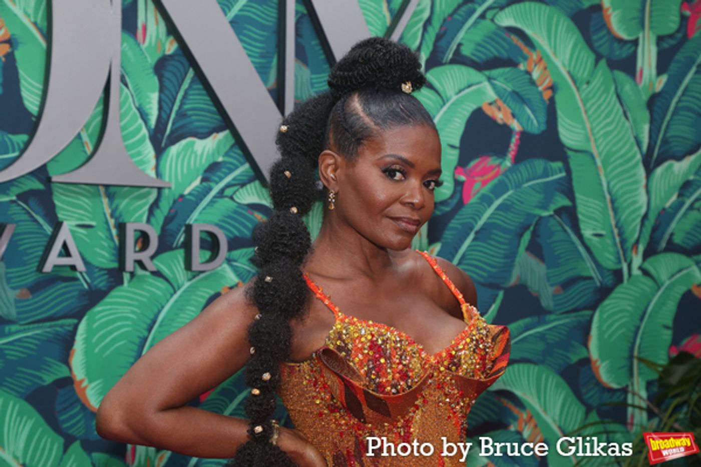 Photos: Broadway's Brightest Stars Hit the Red Carpet at the 2023 Tony Awards  Image