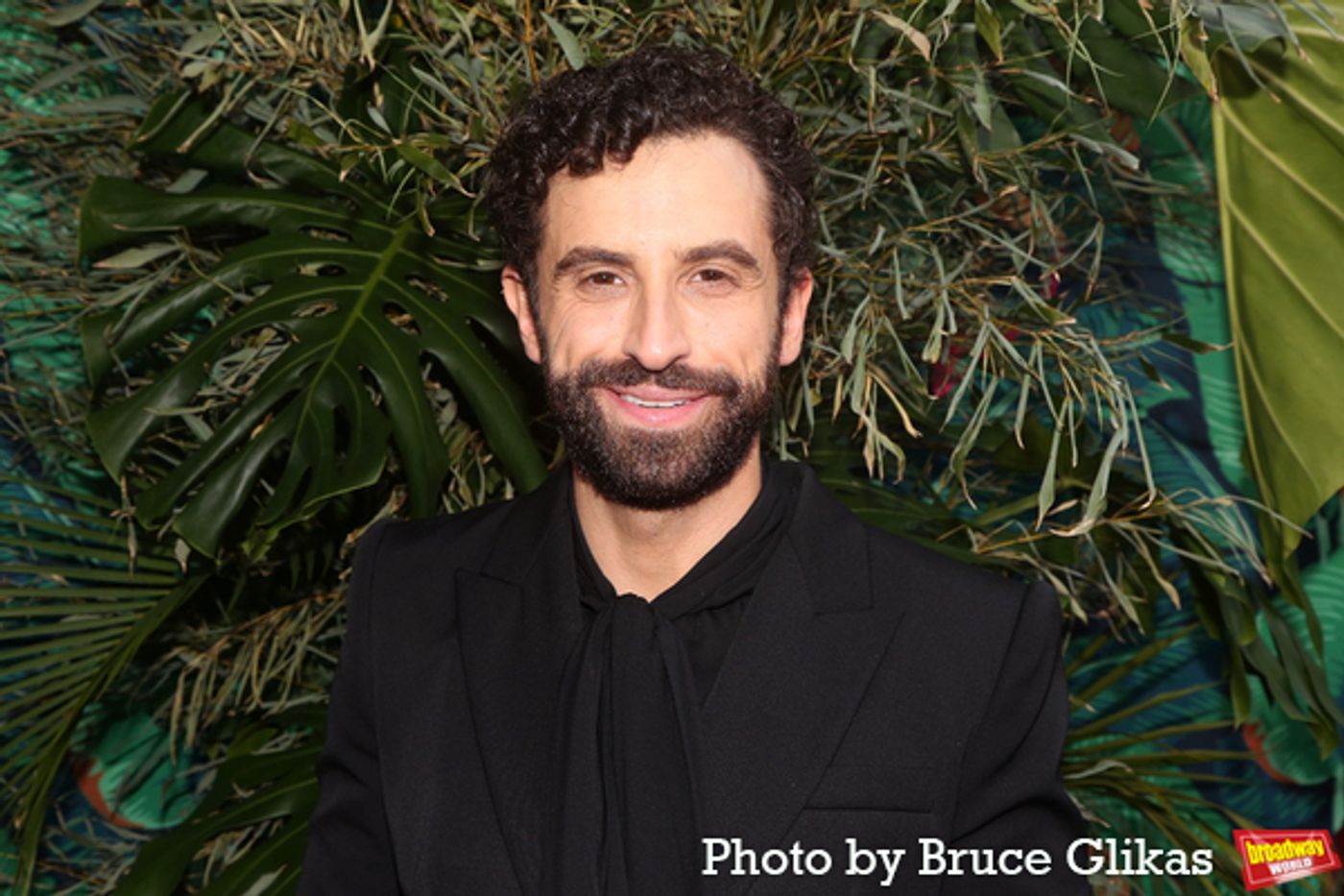 Photos: Broadway's Brightest Stars Hit the Red Carpet at the 2023 Tony Awards  Image