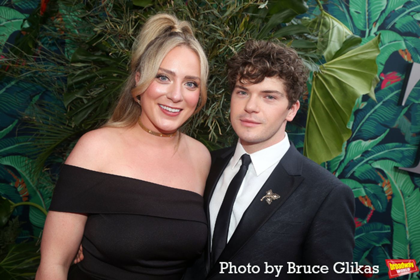 Photos: Broadway's Brightest Stars Hit the Red Carpet at the 2023 Tony Awards  Image