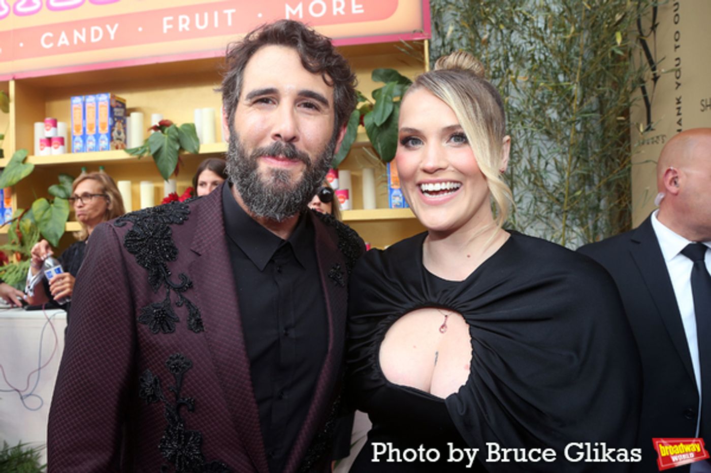 Photos: Broadway's Brightest Stars Hit the Red Carpet at the 2023 Tony Awards  Image