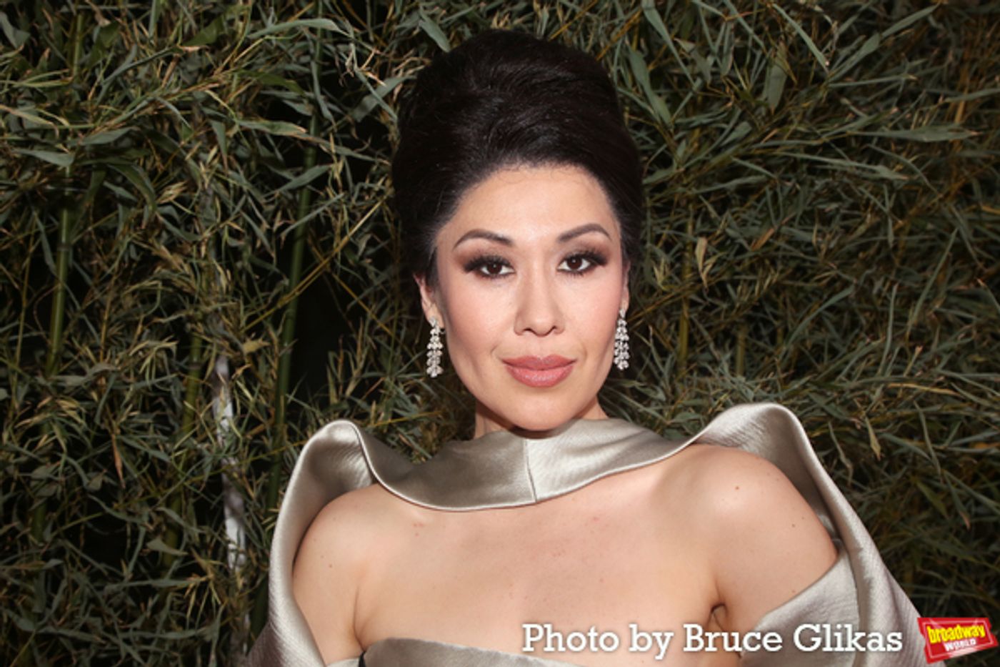 Photos: Broadway's Brightest Stars Hit the Red Carpet at the 2023 Tony Awards  Image