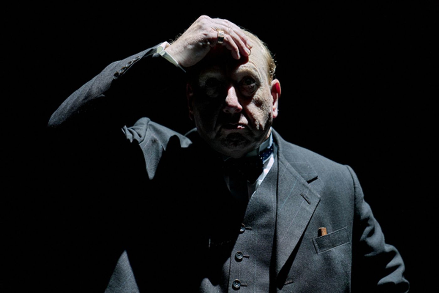 Photos: First Look at WHEN WINSTON WENT TO WAR WITH THE WIRELESS at the Donmar Warehouse  Image