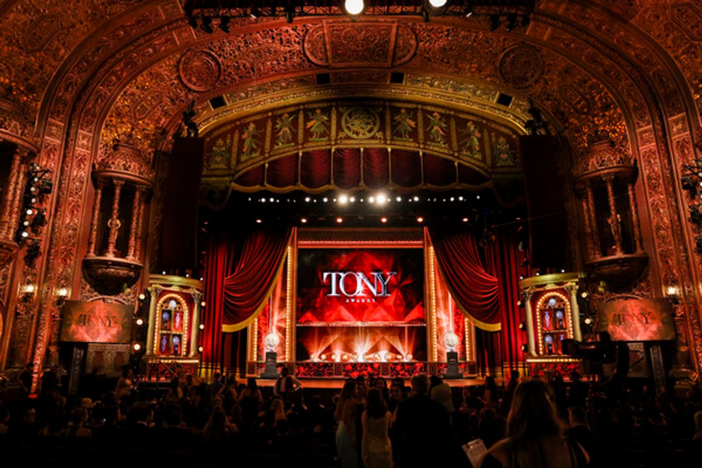 Photos: Go Inside the Tony Awards With Ariana DeBose, Alex Newell & More  Image