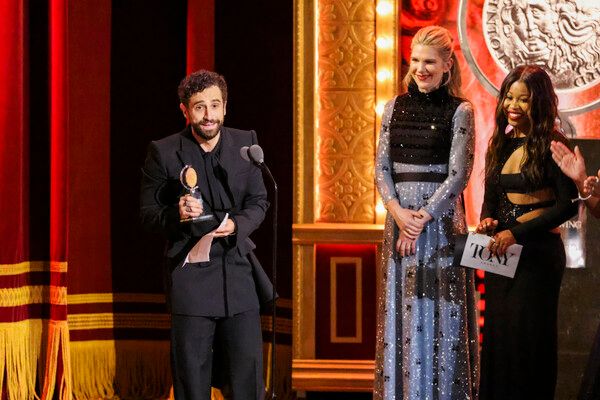 Brandon Uranowitz, Lily Rabe and Dominique Fishback Photo