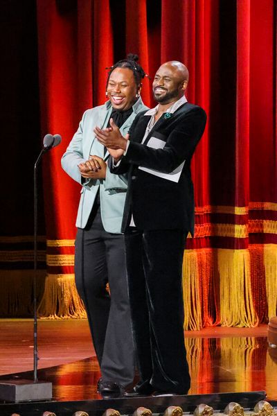 Marcel Spears and Wayne Brady Photo