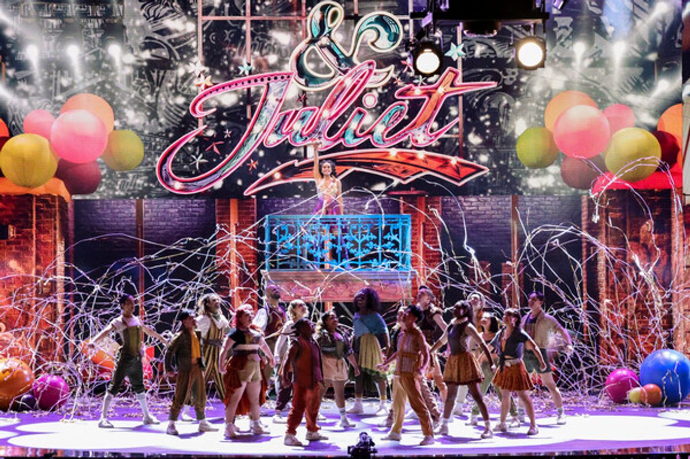 Photos: Go Inside the Tony Awards With Ariana DeBose, Alex Newell & More  Image