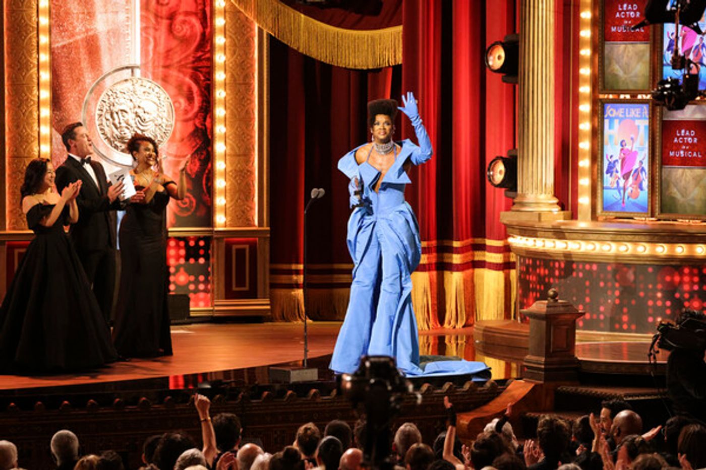 Photos: Go Inside the Tony Awards With Ariana DeBose, Alex Newell & More  Image