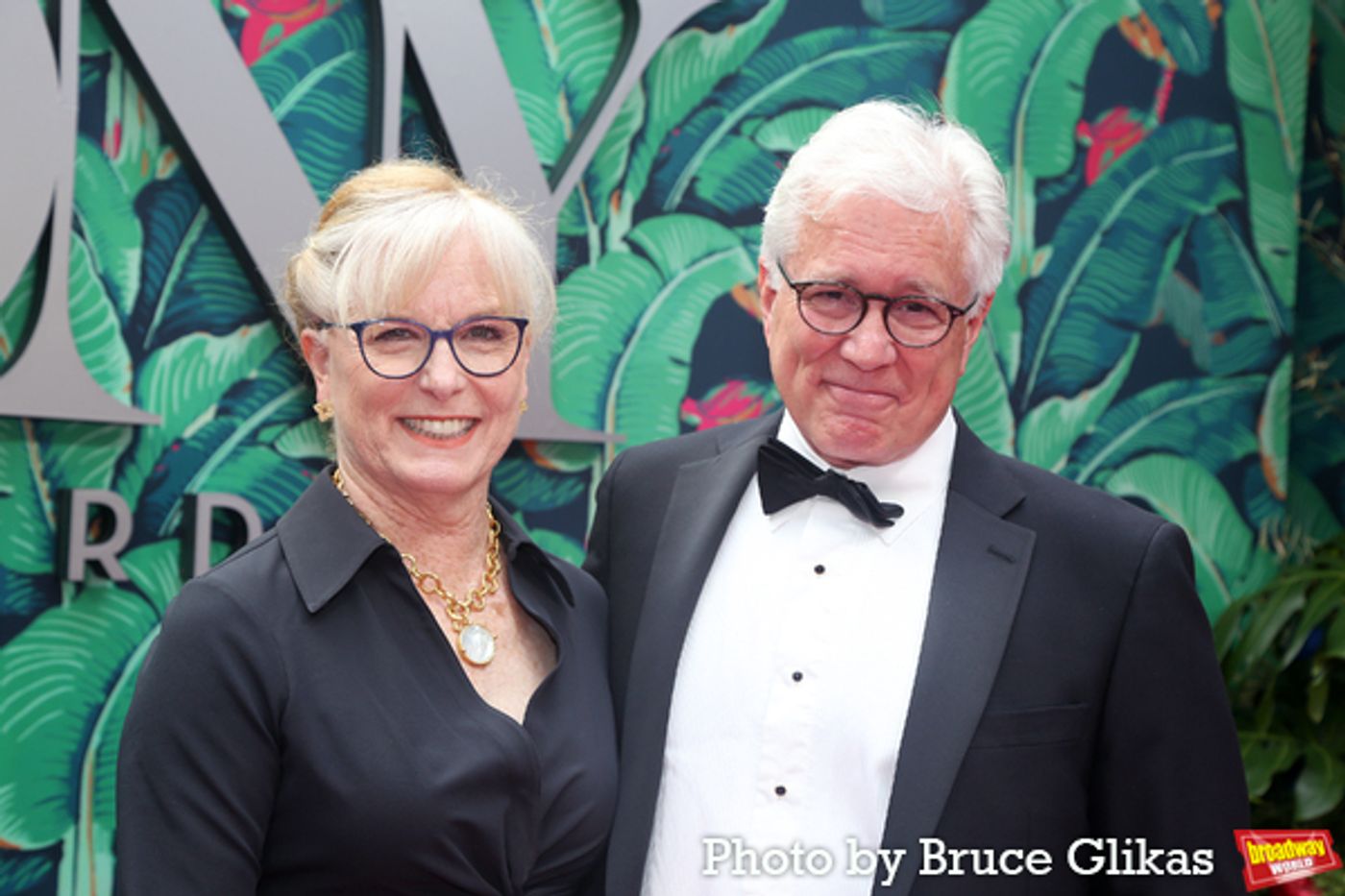 Photos: Broadway's Brightest Stars Hit the Red Carpet at the 2023 Tony Awards  Image