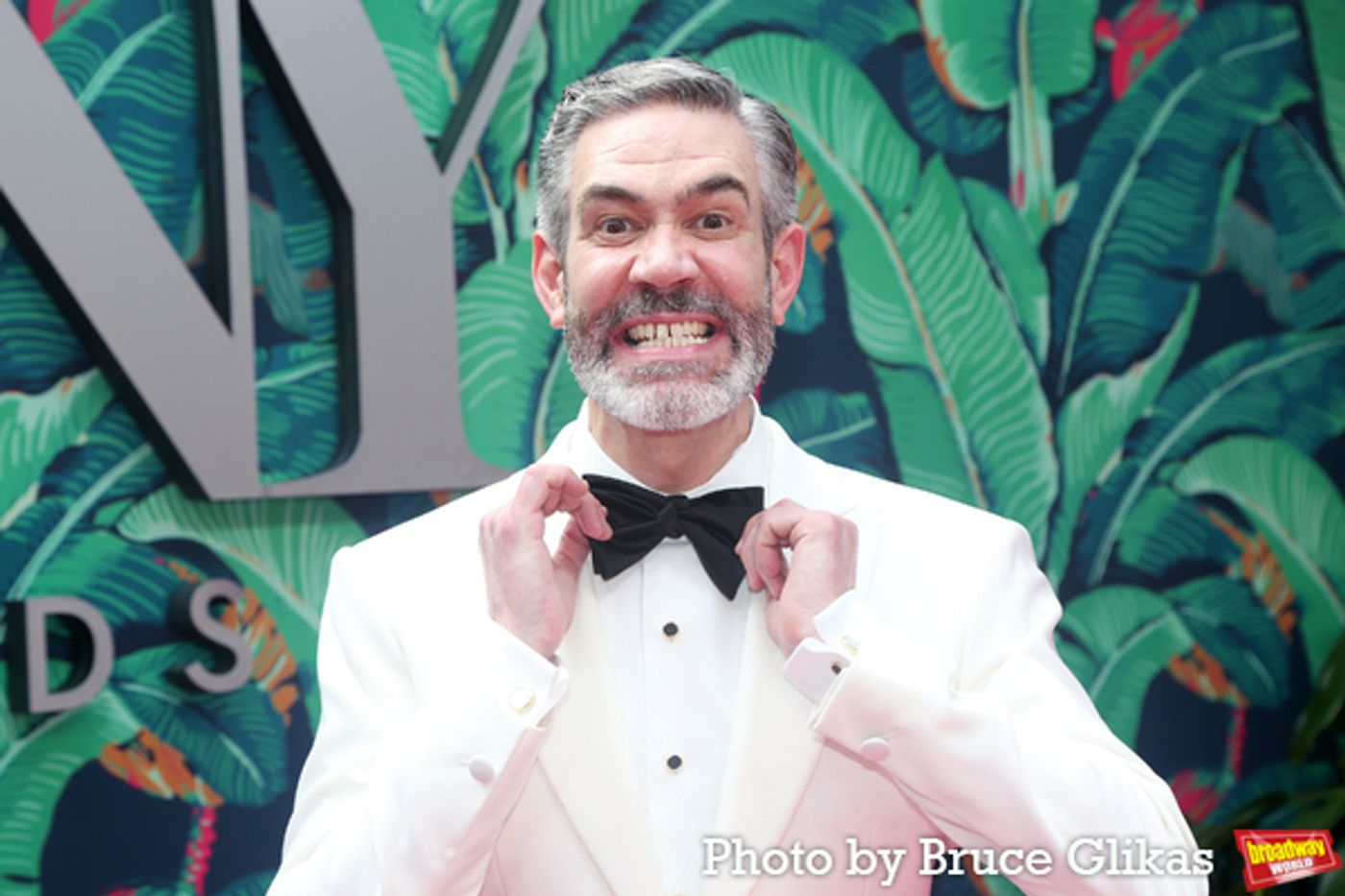 Photos: Broadway's Brightest Stars Hit the Red Carpet at the 2023 Tony Awards  Image