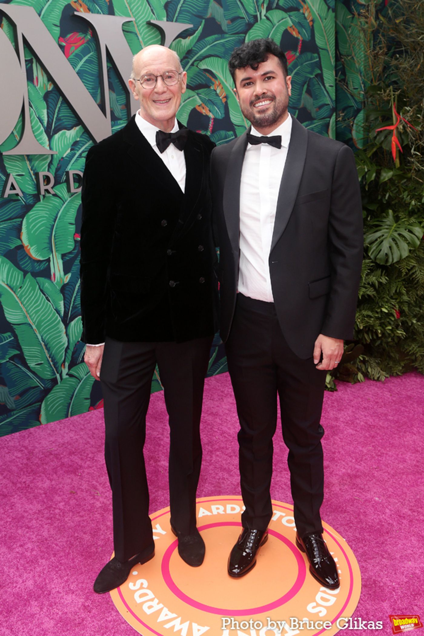 Photos: Broadway's Brightest Stars Hit the Red Carpet at the 2023 Tony Awards  Image