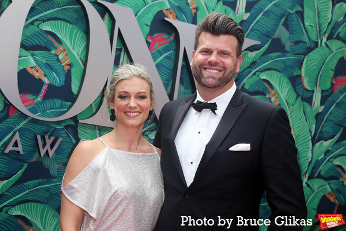 Photos: Broadway's Brightest Stars Hit the Red Carpet at the 2023 Tony Awards  Image