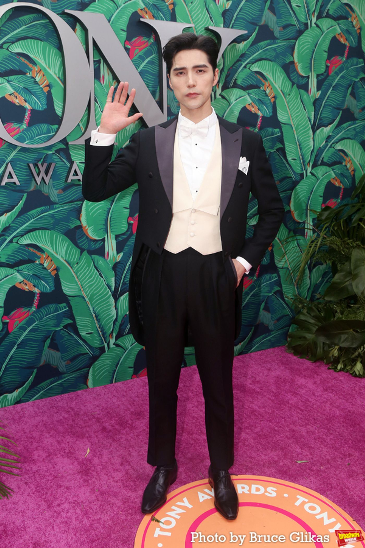 Photos: Broadway's Brightest Stars Hit the Red Carpet at the 2023 Tony Awards  Image