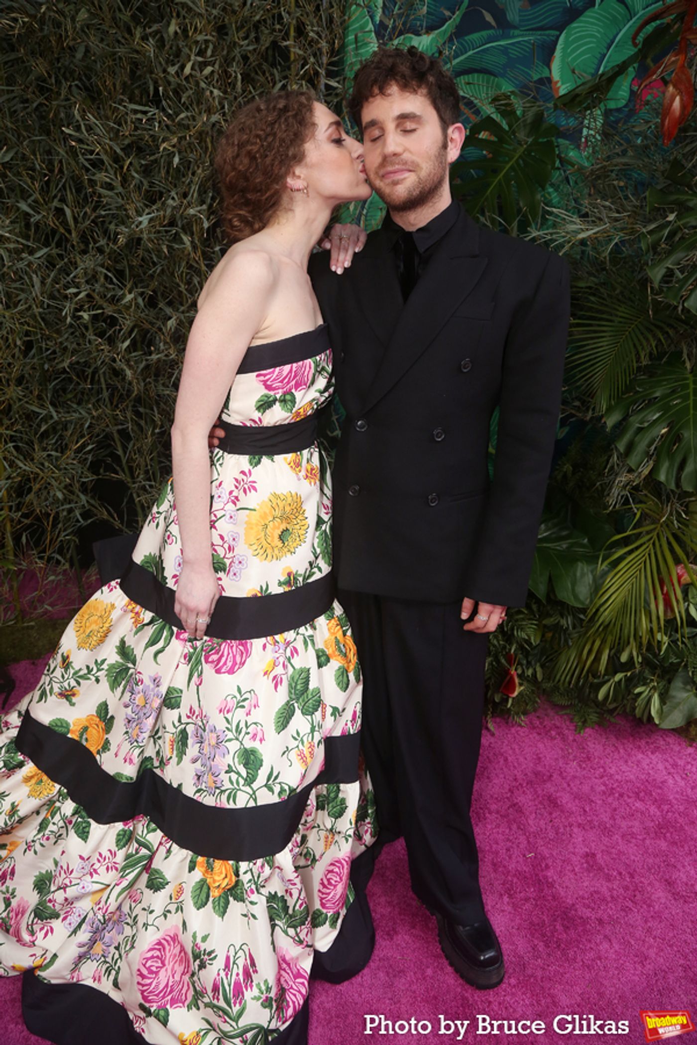Photos: Broadway's Brightest Stars Hit the Red Carpet at the 2023 Tony Awards  Image