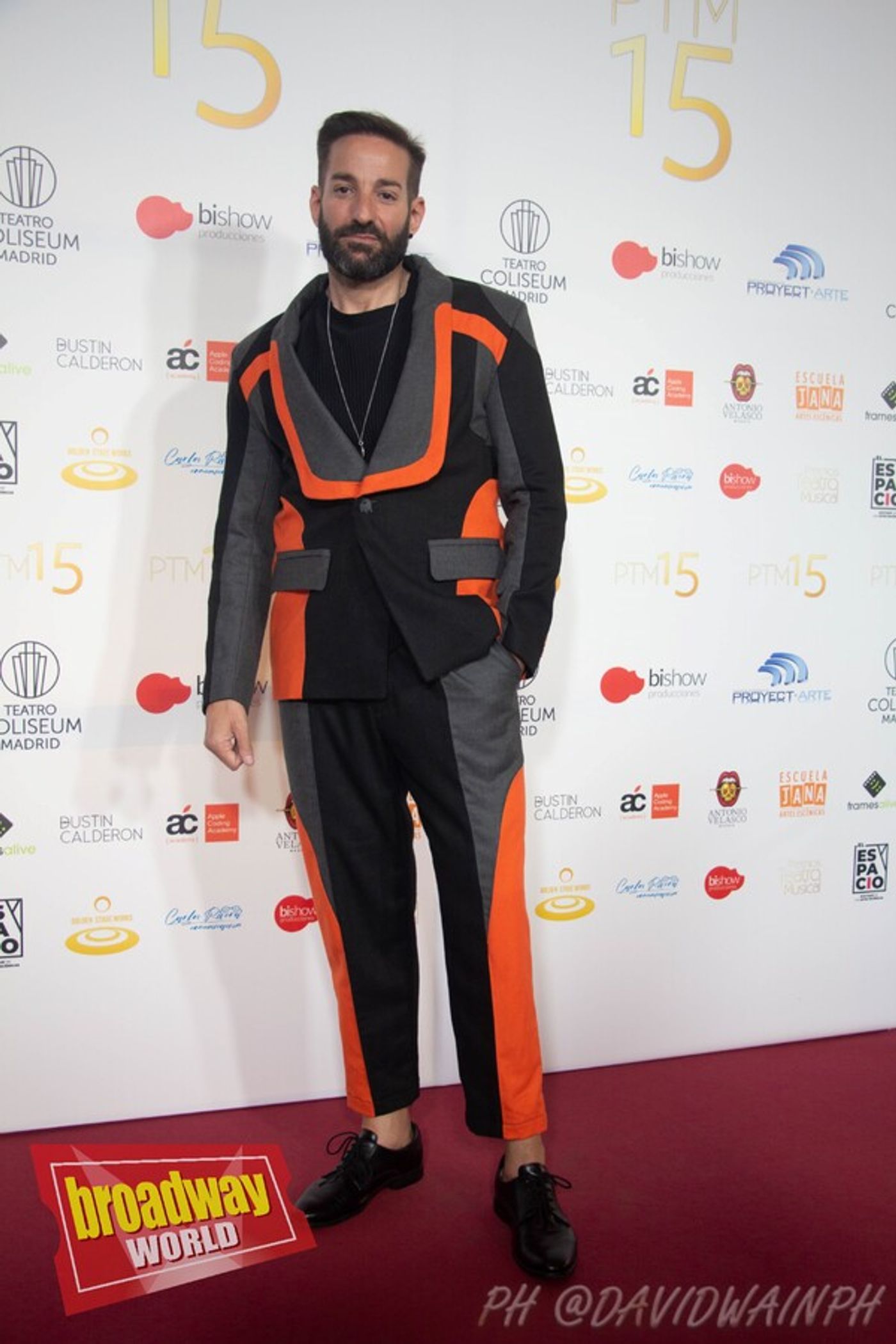 Photos: Los invitados llegan a los Premios Teatro Musical 2023  Image