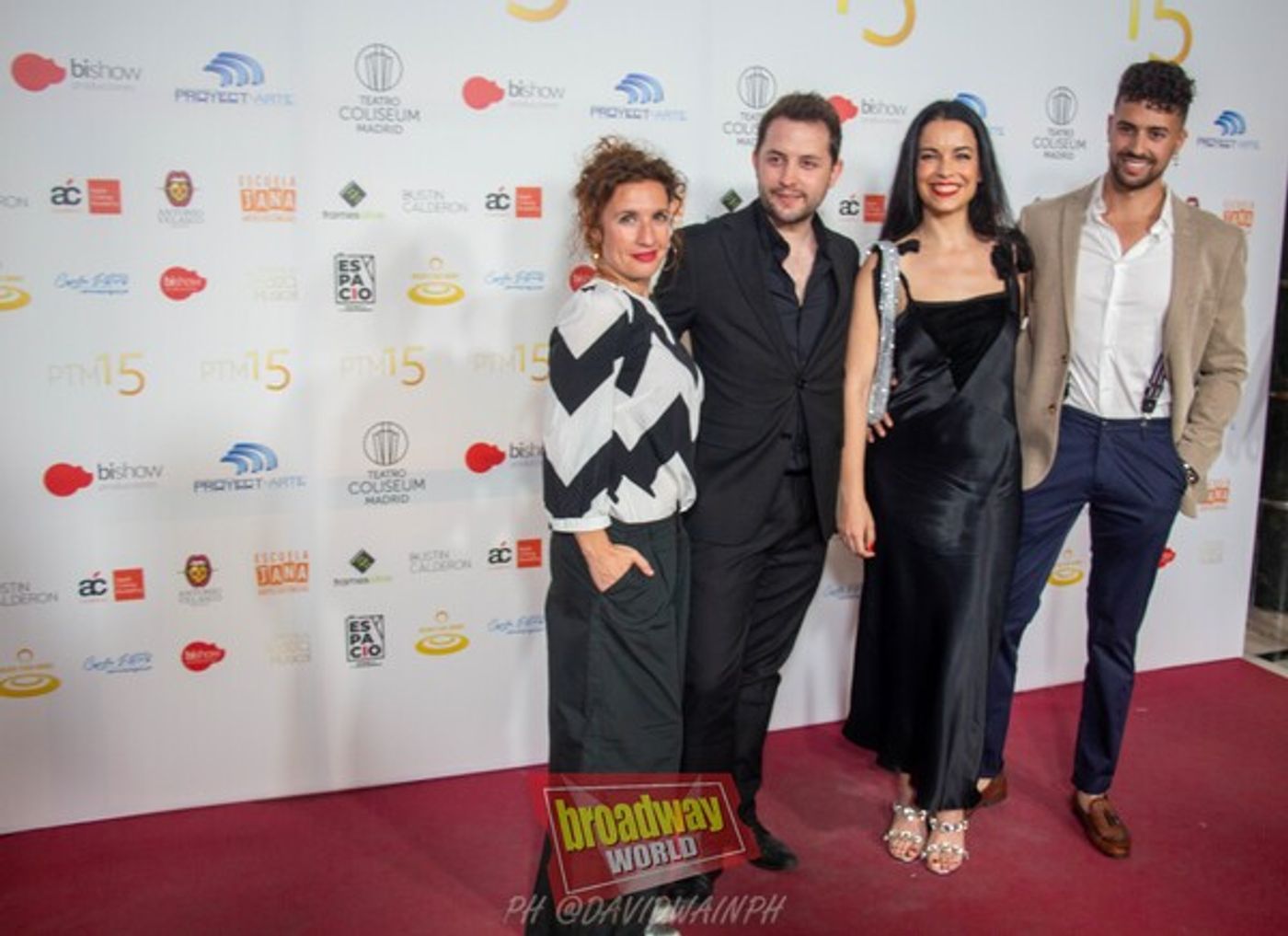 Photos: Los invitados llegan a los Premios Teatro Musical 2023  Image