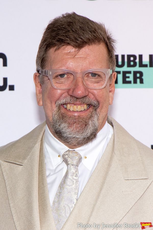 Oskar Eustis Photo