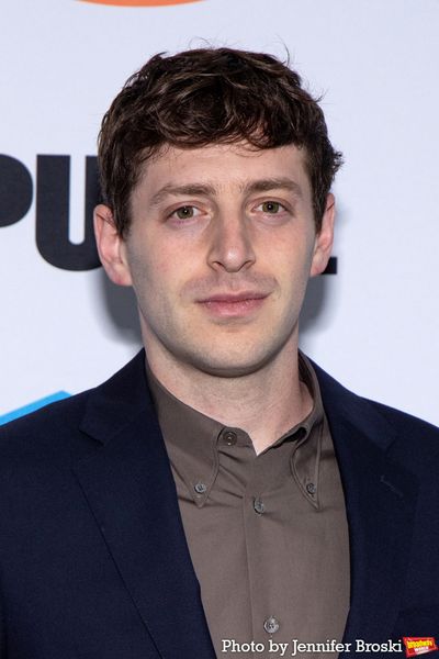 Alex Edelman Photo