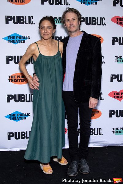 Lily Thorne, Josh Hamilton Photo