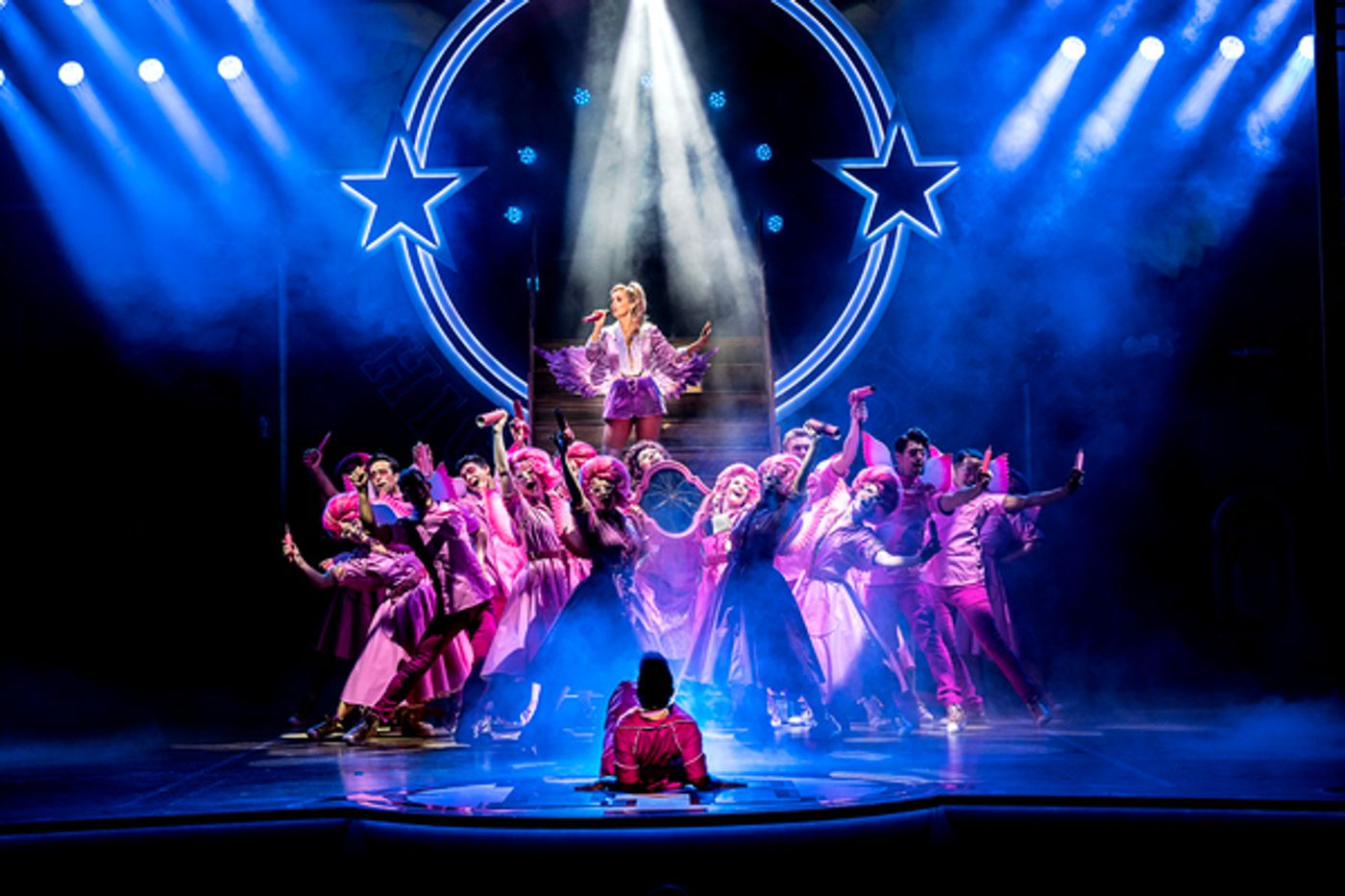 Photos: Check Out All New Photos From GREASE at the West End's Dominion Theatre  Image