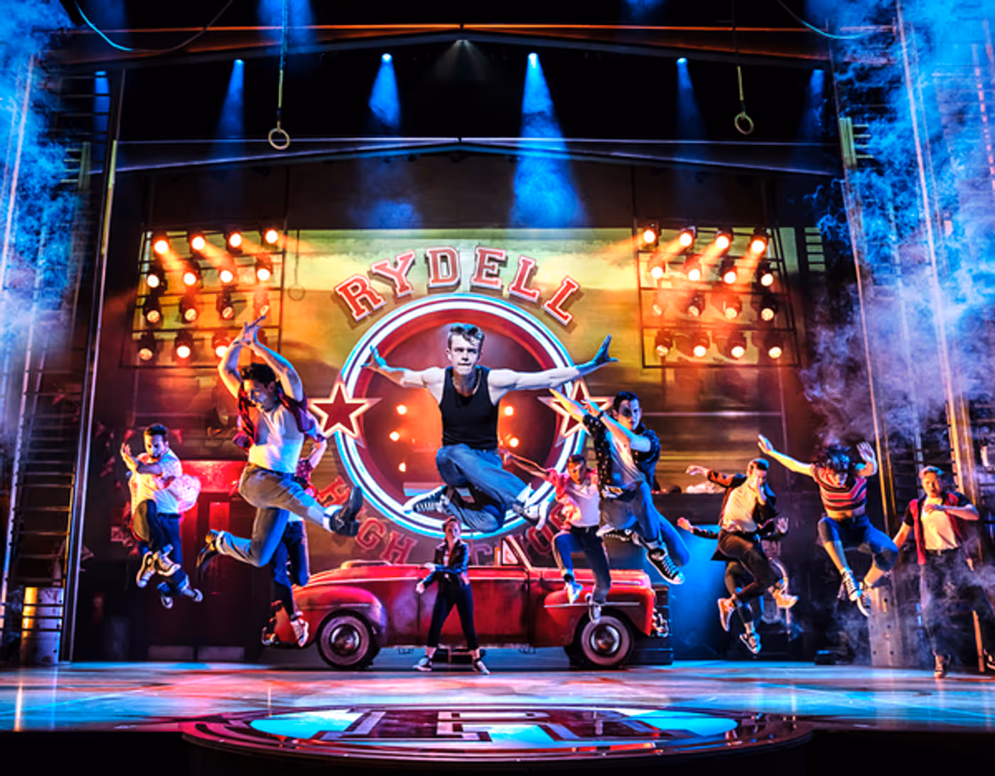 Photos: Check Out All New Photos From GREASE at the West End's Dominion Theatre  Image