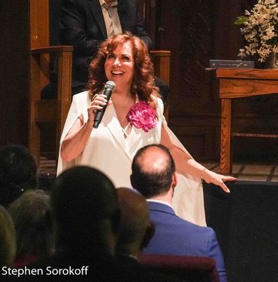 Debbie Gravitte Photo