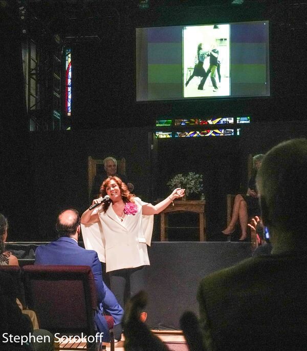 Debbie Gravitte Photo