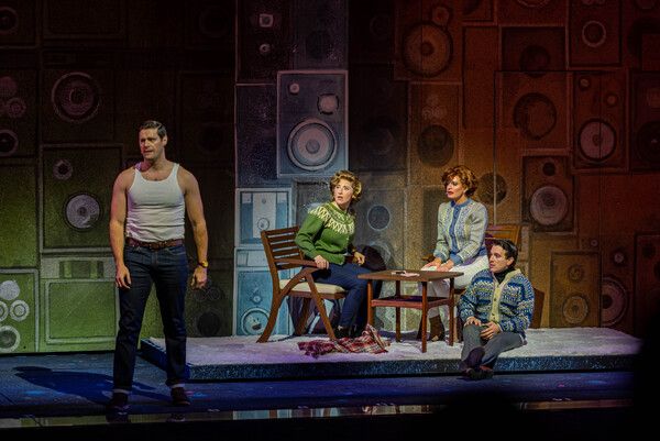 Steven Good, Sara Sheperd, Jackie Burns, Jarrod Spector  Photo