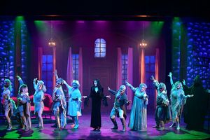 Zelda Carmen, Kyle Jack, Sarah Rose, Ray Gleaves, Hannah Hubbard, Stacey Harris* (Mor Photo