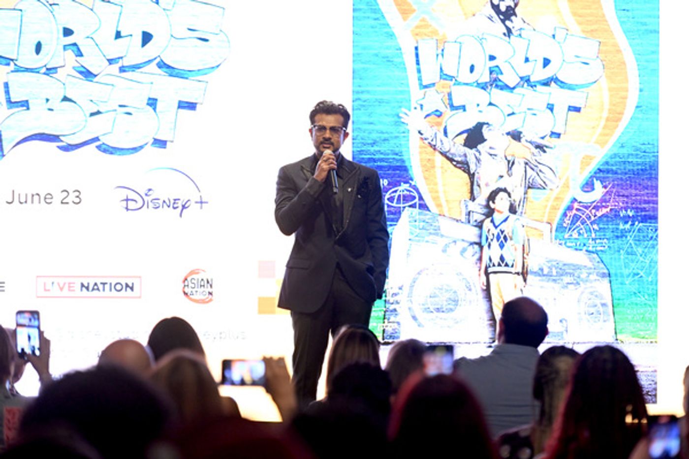 Photos: Inside the WORLD'S BEST Disney+ Premiere With Thomas Kail, Christopher Jackson & More  Image