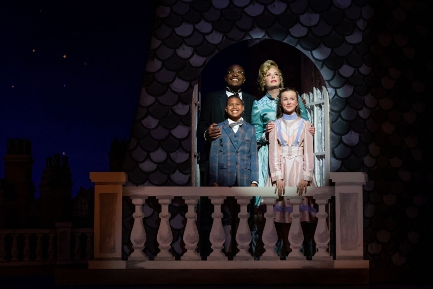 Review: MARY POPPINS at Theatre Memphis  Image