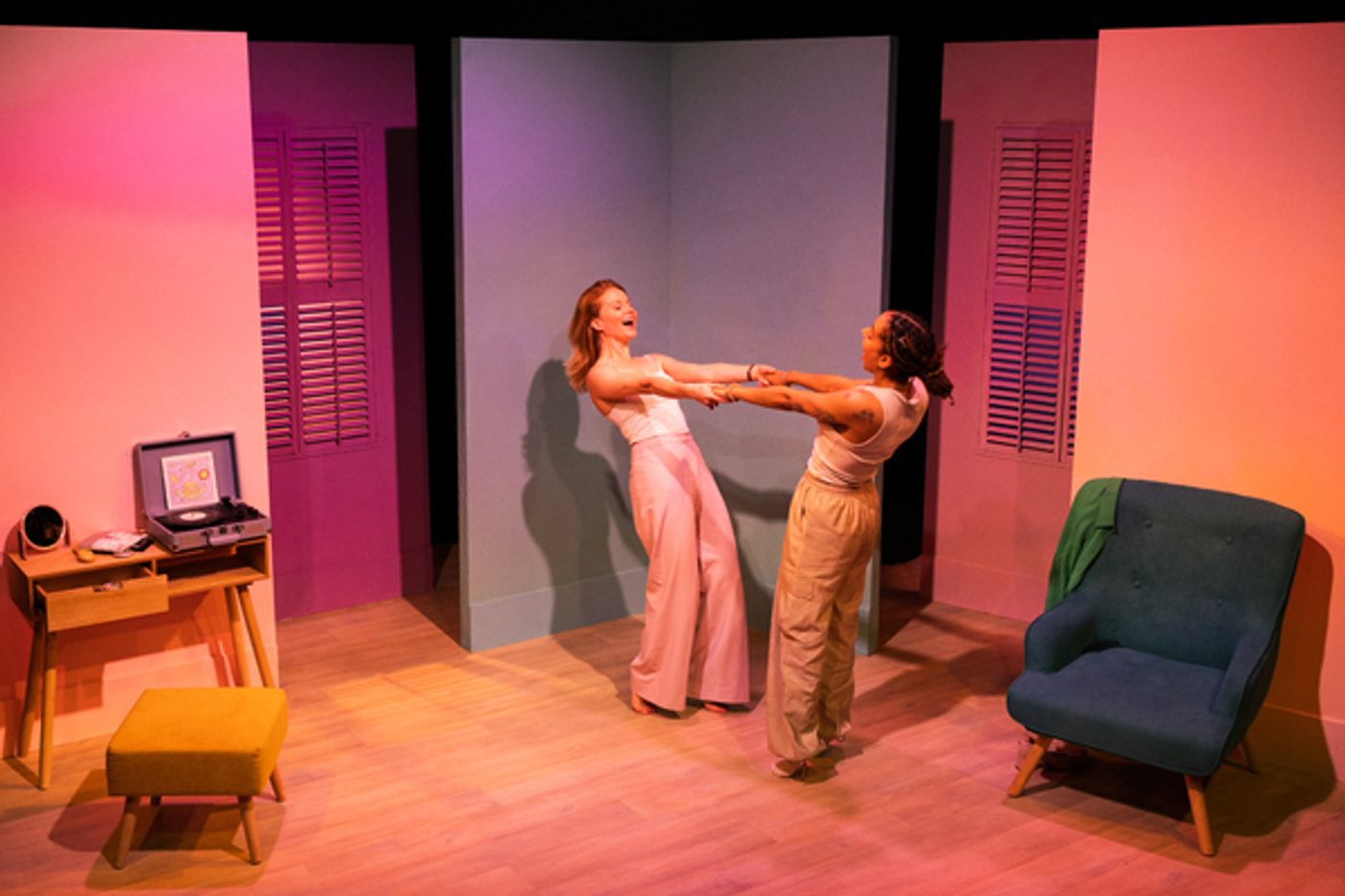 Photos: First Look at SPY FOR SPY at Riverside Studios  Image