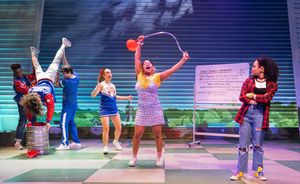 Wayne Wilson, Carlos Alcala (upside down), Zach Rand, Maria Habeeb,
Maya Lagerstam, Brittany Nicole Williams
@ BroadwayWorld Wayne Wilson, Carlos Alcala (upside down), Zach Rand, Maria Habeeb,
Maya Lagerstam, B Photo