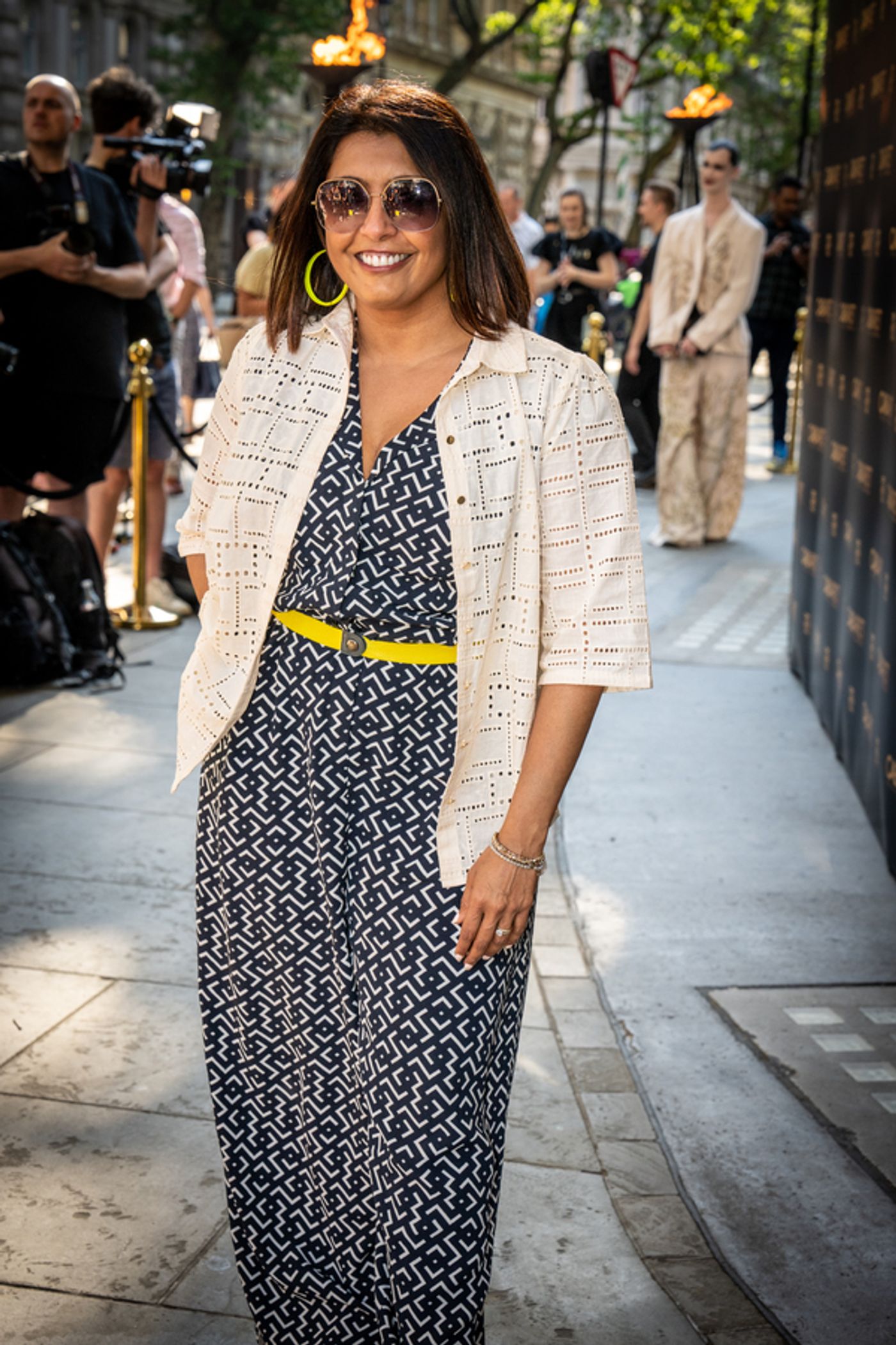 Photos: Kate Hudson, Billie Piper, Leslie Mann, and More Attend CABARET at the Kit Kat Club Gala Night Photos: Kate Hudson, Billie Piper, Leslie Mann, and More Attend CABARET at the Kit Kat Club Gala Night Image