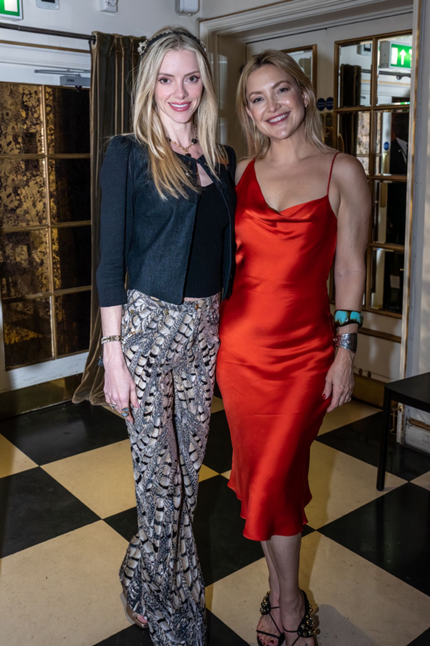 Photos: Kate Hudson, Billie Piper, Leslie Mann, and More Attend CABARET at the Kit Kat Club Gala Night Photos: Kate Hudson, Billie Piper, Leslie Mann, and More Attend CABARET at the Kit Kat Club Gala Night Image