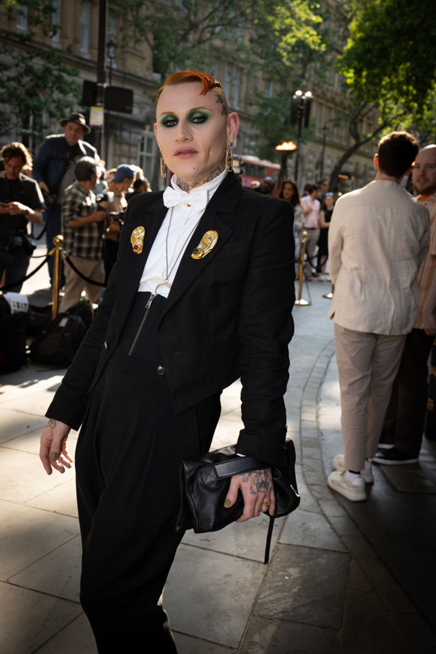 Photos: Kate Hudson, Billie Piper, Leslie Mann, and More Attend CABARET at the Kit Kat Club Gala Night Photos: Kate Hudson, Billie Piper, Leslie Mann, and More Attend CABARET at the Kit Kat Club Gala Night Image