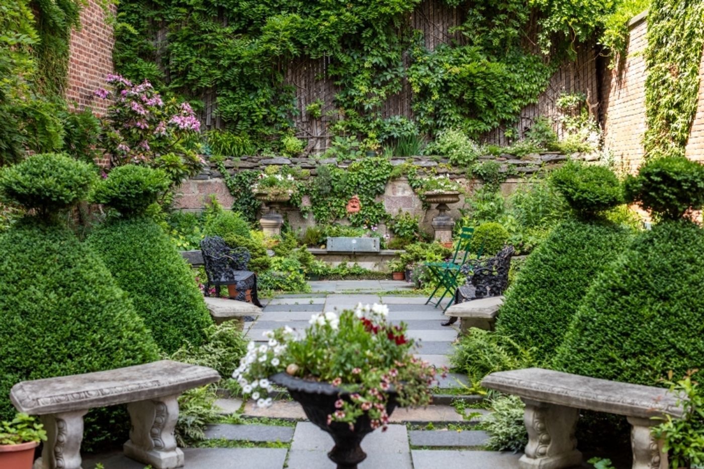 Interview: John Kevin Jones is Celebrating Walt Whitman as an LGBTQ+ Icon with WHITMAN IN LOVE Interview: John Kevin Jones is Celebrating Walt Whitman as an LGBTQ+ Icon with WHITMAN IN LOVE Image