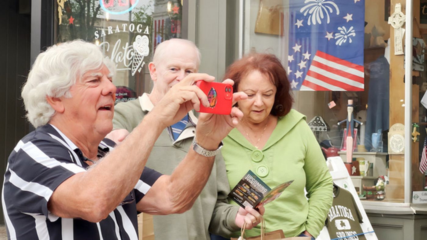 Photos: First Look at Joe Posa as Joan Rivers in THE B**CH IS BACK FOR HER 90TH BIRTHDAY  Image