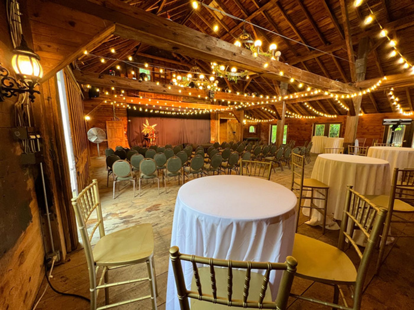 Photos: First Look at Joe Posa as Joan Rivers in THE B**CH IS BACK FOR HER 90TH BIRTHDAY  Image