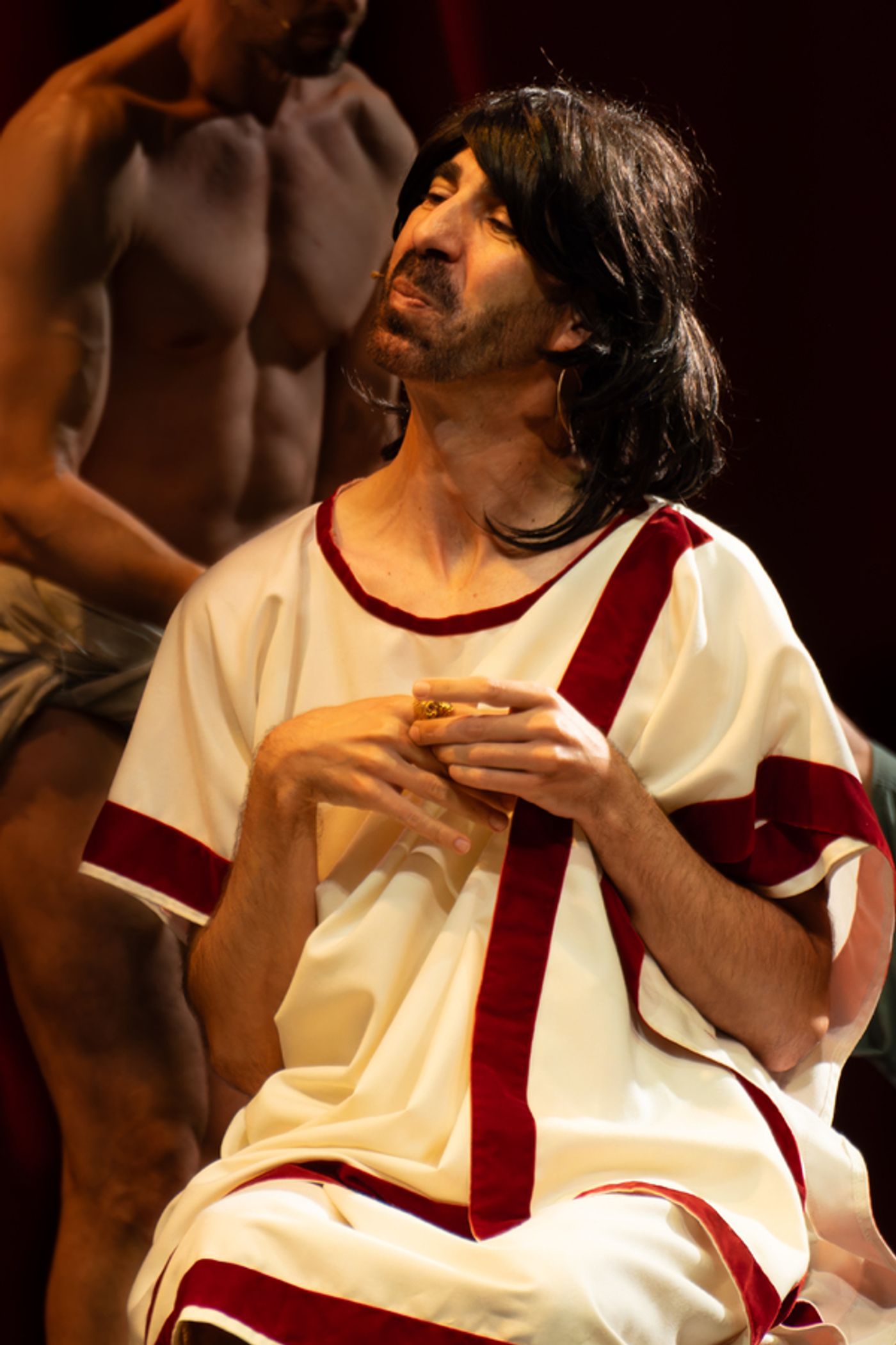 PHOTO FLASH: Nuevas imágenes de EL AROMA DE ROMA en Madrid PHOTO FLASH: Nuevas imágenes de EL AROMA DE ROMA en Madrid Image