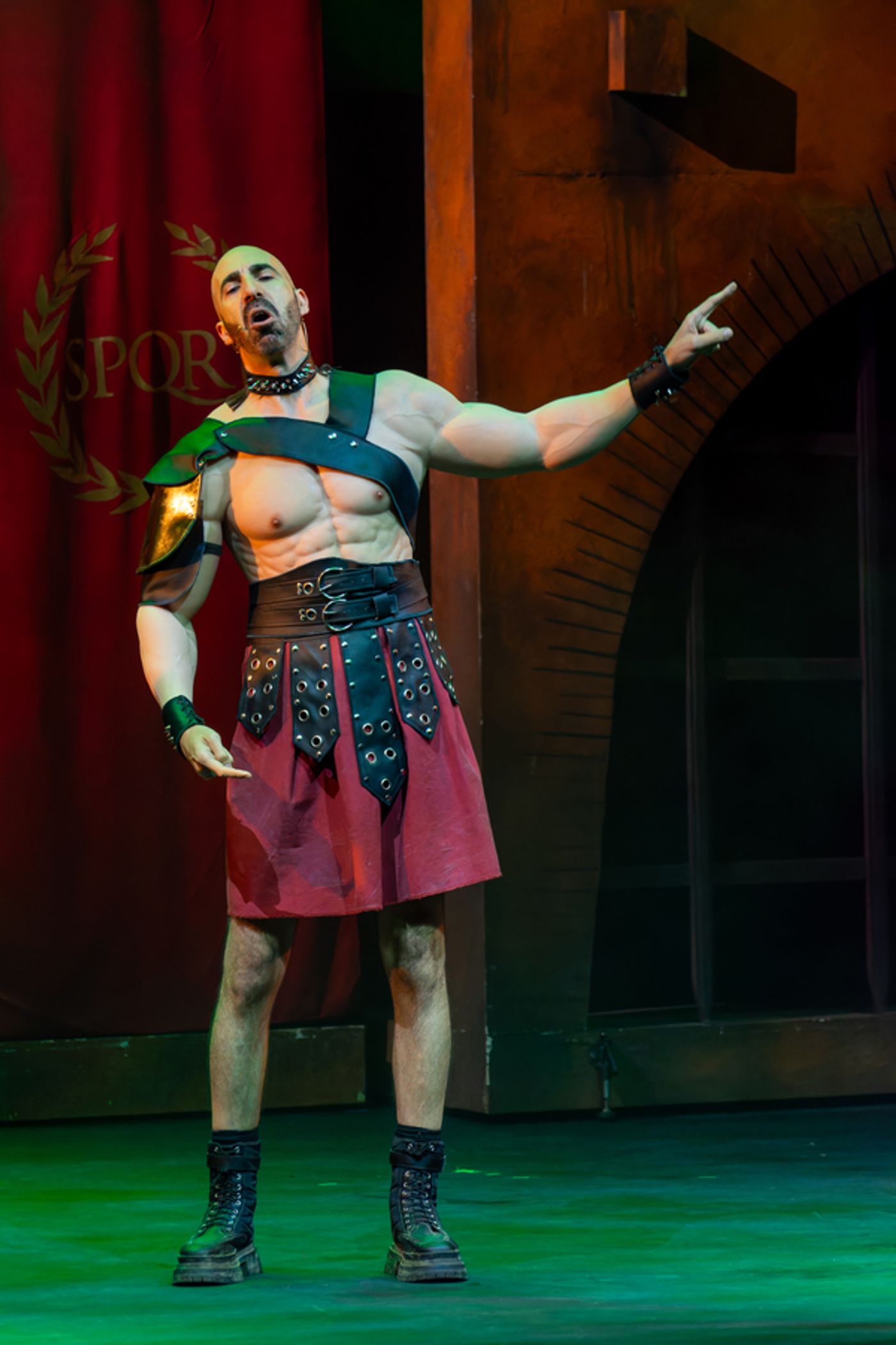 PHOTO FLASH: Nuevas imágenes de EL AROMA DE ROMA en Madrid PHOTO FLASH: Nuevas imágenes de EL AROMA DE ROMA en Madrid Image