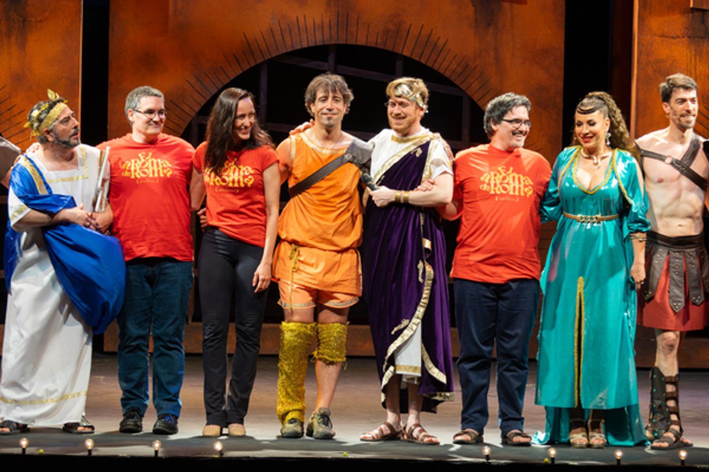 PHOTO FLASH: Nuevas imágenes de EL AROMA DE ROMA en Madrid PHOTO FLASH: Nuevas imágenes de EL AROMA DE ROMA en Madrid Image