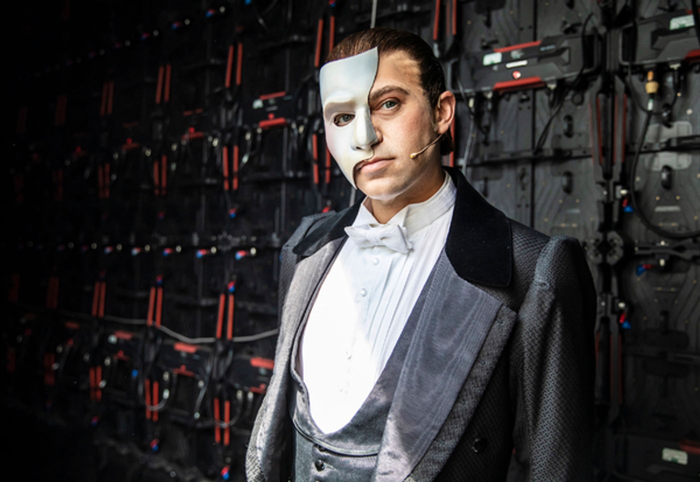 Photo & Video: CABARET, BACK TO THE FUTURE, LES MISERABLES & More Perform at West End LIVE! 2023  Image