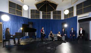 (L-R) Yu-Mei Chang, Sassoon Yang, Ya Han Chang, Chi, Ellis Gage, Francis Chia, ERay Chiang @ BroadwayWorld (L-R) Yu-Mei Chang, Sassoon Yang, Ya Han Chang, Chi, Ellis Gage, Francis Chia, ERay C Photo